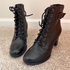 Clarks Black Lace-Up Leather Boots